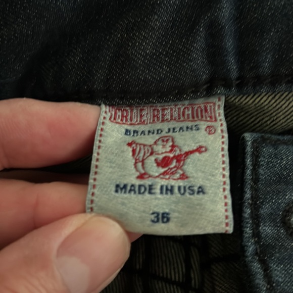 True Religion Ricky Fit, straight leg silhouette. Dark wash jeans. - Picture 2 of 5